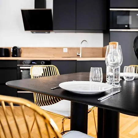 Dify Rue Pasteur - Quai Du Rhone Apartment